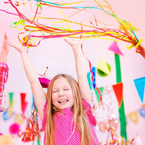 Imagen de Serpentina rollos de colores de mano