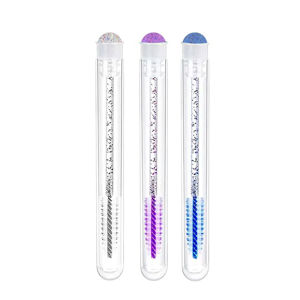 Imagen de Cepillo para pestañas en tubo - Colores surtidos