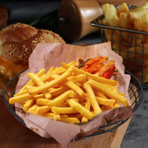 Imagen de Canasto en metal redondo rejilla para mesa-