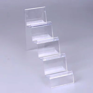Imagen de Exhibidor de acrílico transparente 4 niveles