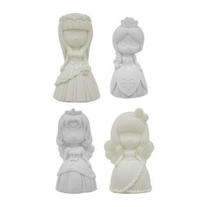 Imagen de Alcancía de princesas para pintar Diseños SURTIDOS