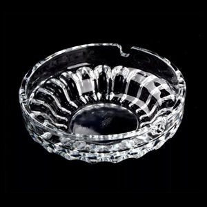 Imagen de Cenicero redondo de vidrio en caja