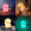Imagen de Lámpara Veladora Astronauta Silicona Luz Led Multicolor USB