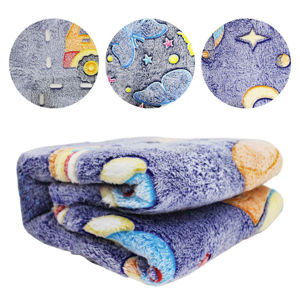 Imagen de Frazada infantil mágica brilla en la oscuridad 200 cm x 150 cm