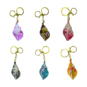 Imagen de Llavero caracol con cadena Diseños SURTIDOS.