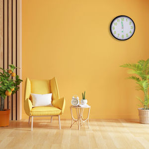 Imagen de Reloj de pared redondo blanco y negro numeros fluorescentes