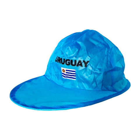 Imagen de Gorro con visera Diseño Celeste Uruguay